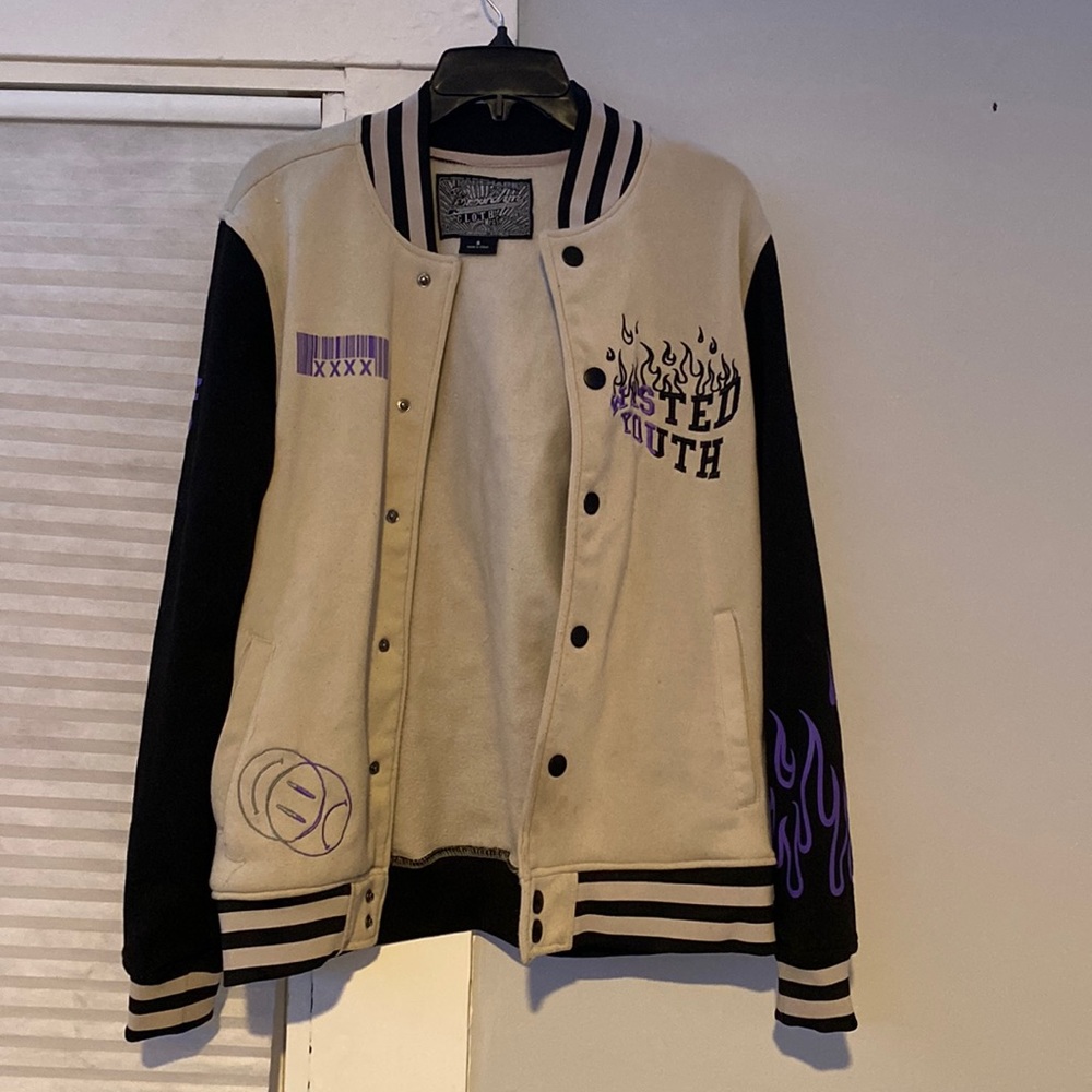 Button Up Jacket. - image 1